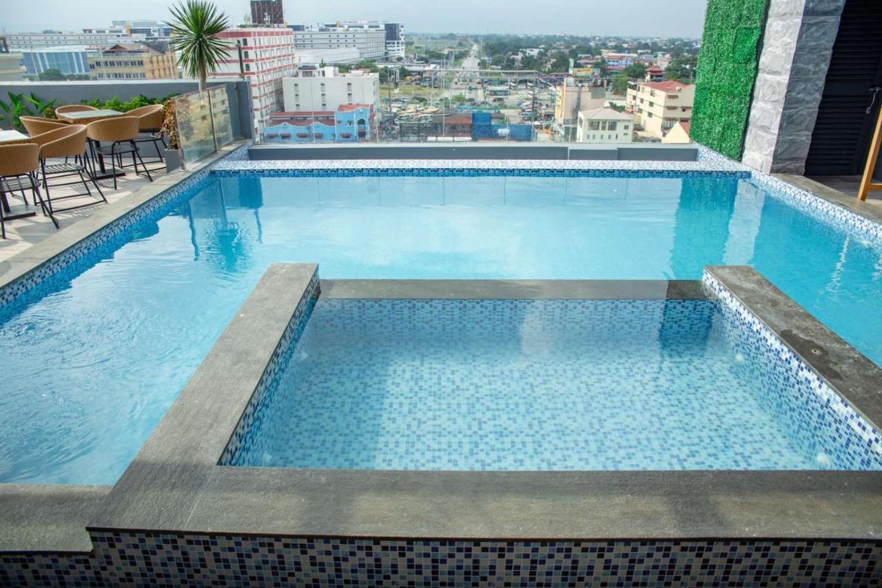 El Vistra Hotel Angeles Exterior photo